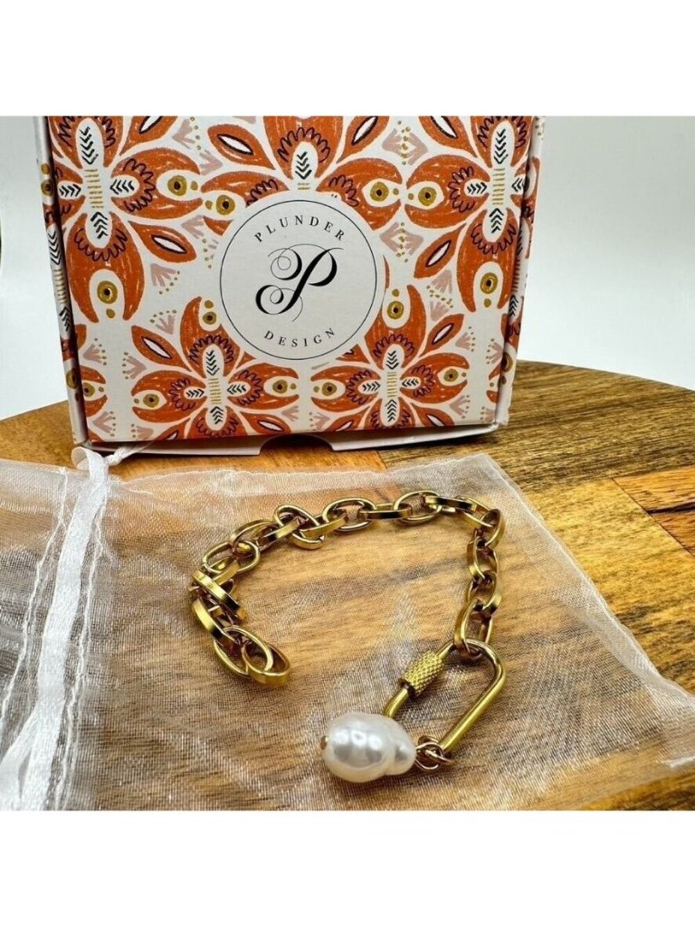 Plunder Design Brenna Mckensie Bracelet Large Gold Chain With Pearl Charm NIB
